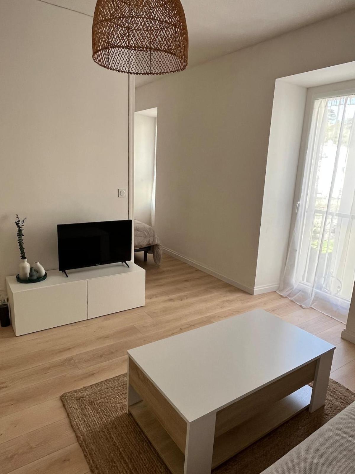 Apartment Grand Cosy - A Deux Pas De La Gare Agen